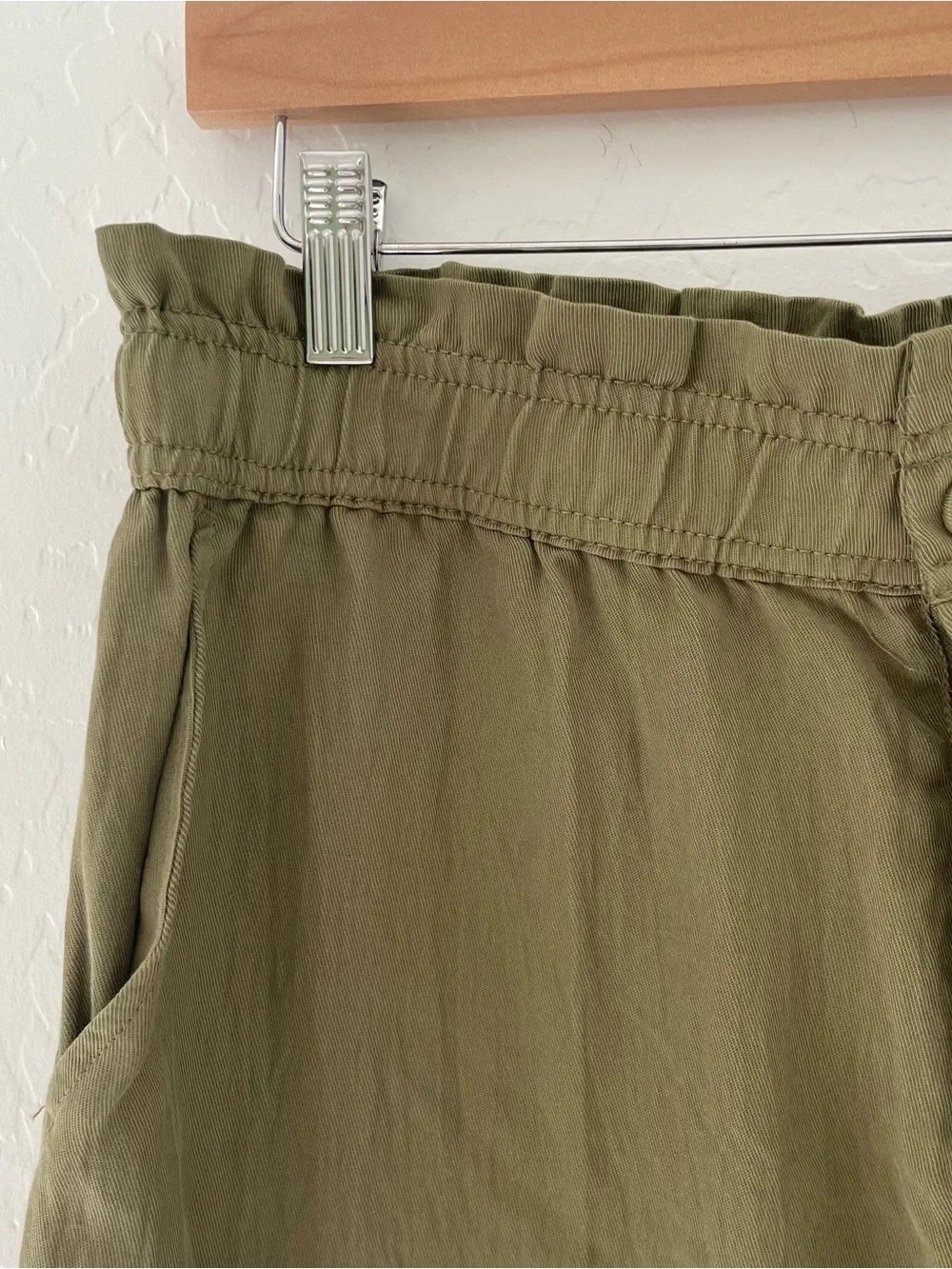 Calypso Olive high rise longer short size medium